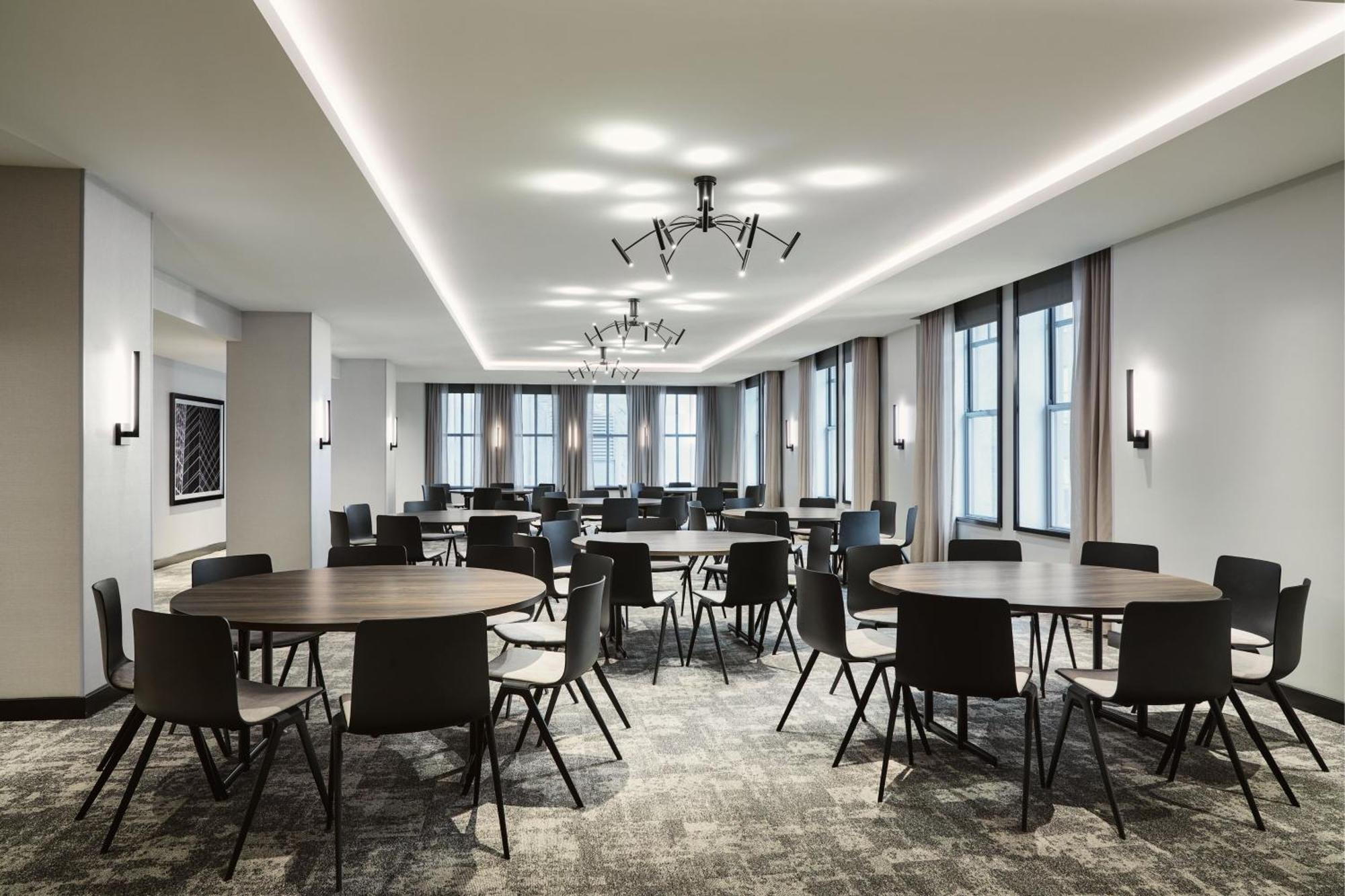 Ac Hotel By Marriott Kansas City Downtown Екстер'єр фото