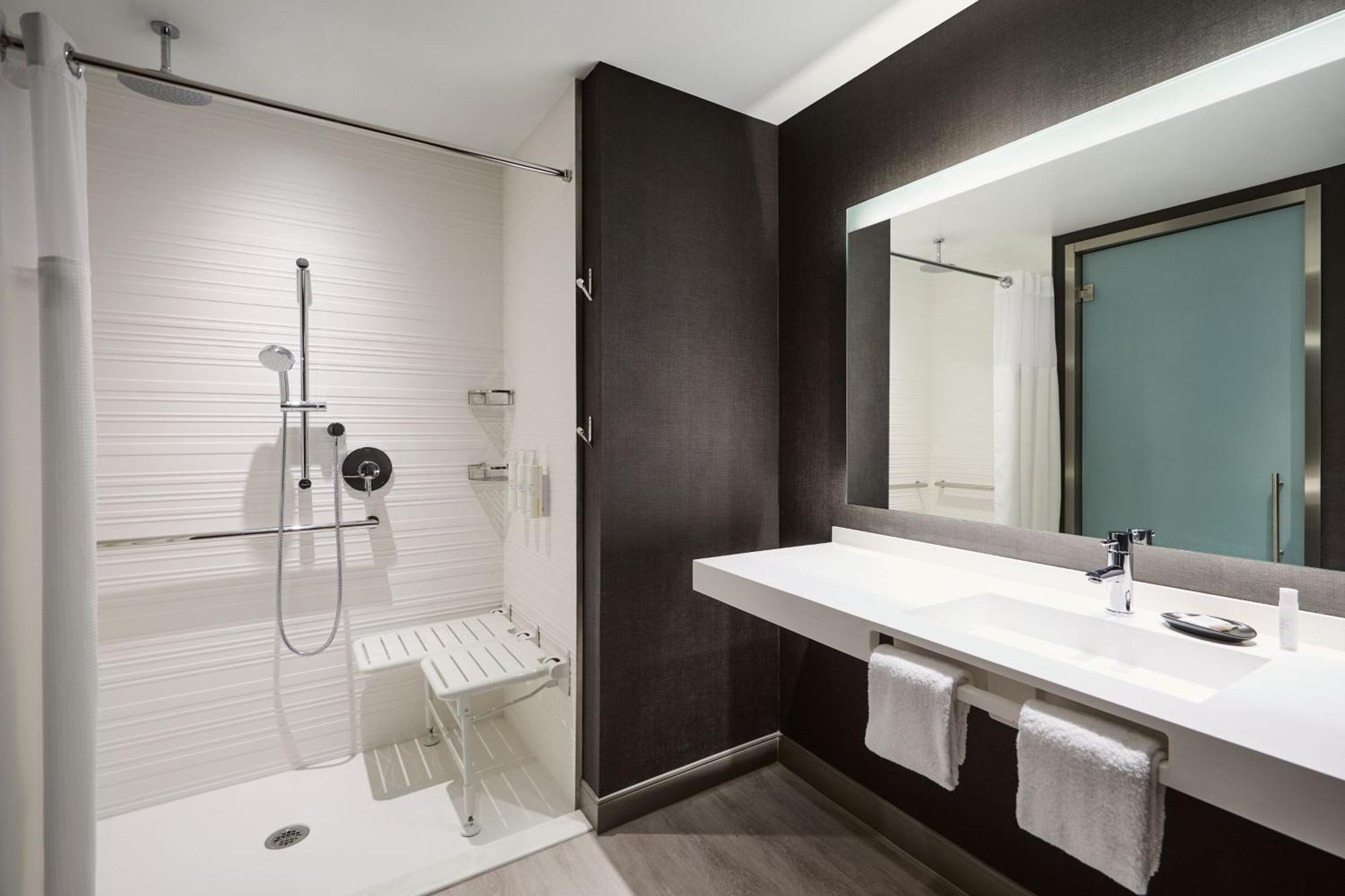 Ac Hotel By Marriott Kansas City Downtown Екстер'єр фото